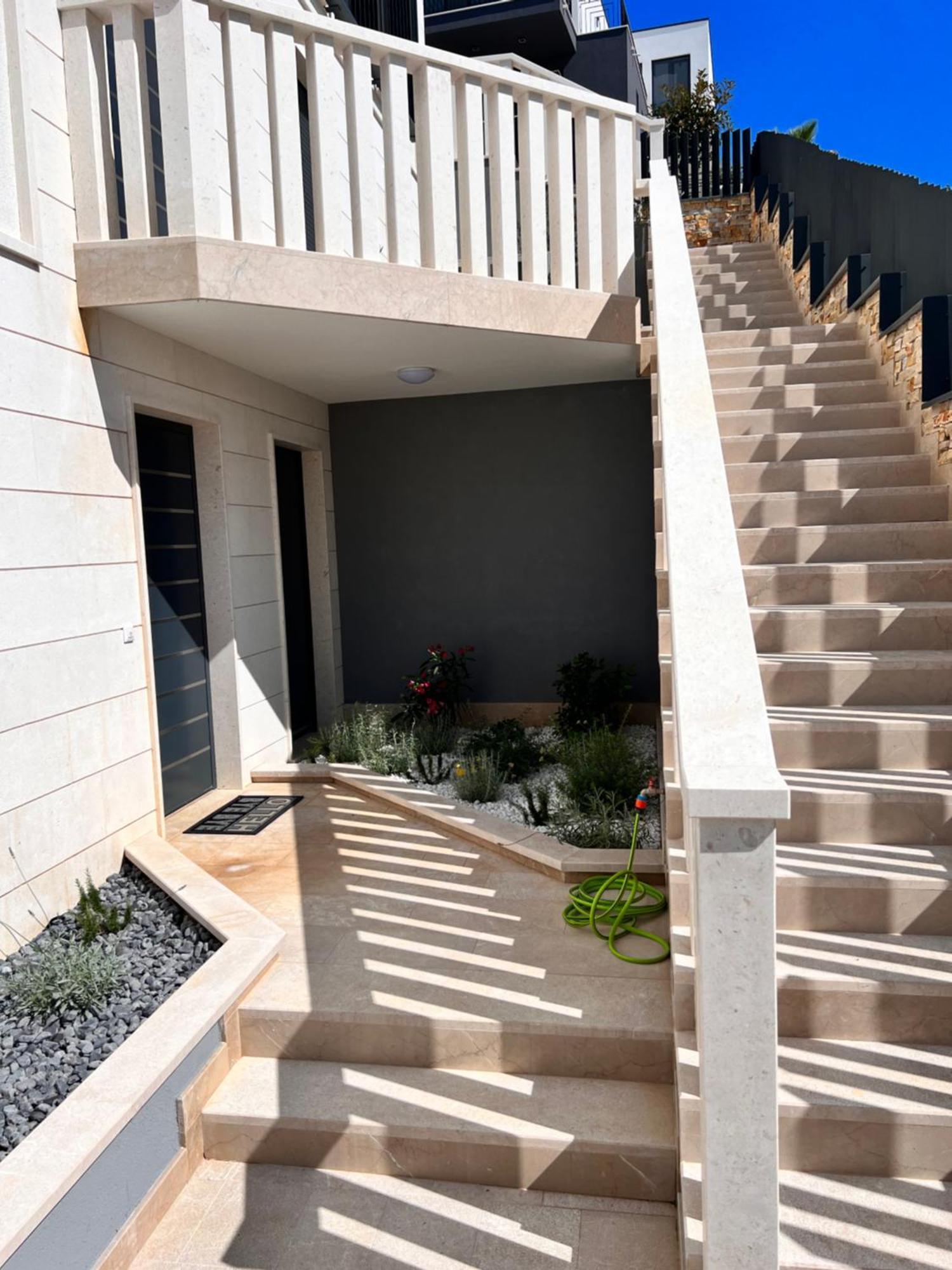Luxury Beachfront Villa Carlisa Ciovo Exterior photo